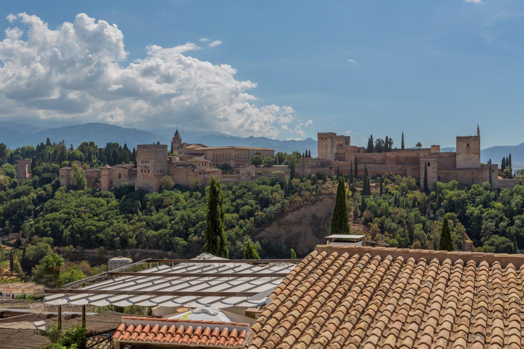 Oniria Agradable Casa Con Patio Junto Mirador De San Nicolas Granada Exterior photo