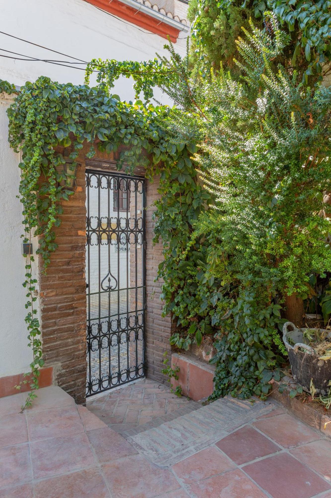 Oniria Agradable Casa Con Patio Junto Mirador De San Nicolas Granada Exterior photo
